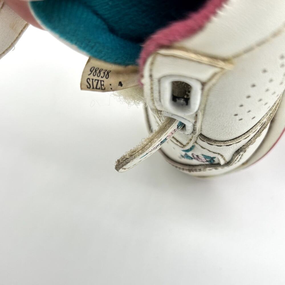 Vintage Snow White Sneakers 90's Y2K Disney Princess Girl Baby Toddler Shoes 4 - Picture 6 of 12